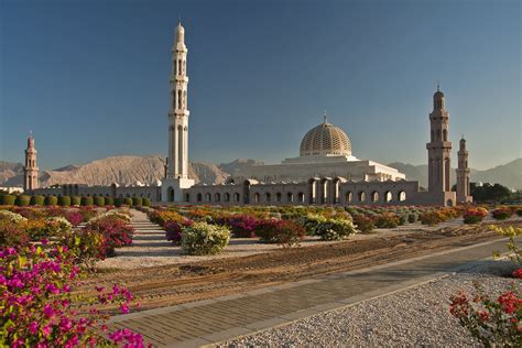 Grand Mosque, Muscat, Oman | Grand mosque, Mosque, Beautiful mosques