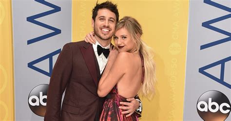 Kelsea Ballerini Announces Engagement to Morgan Evans on Instagram ...