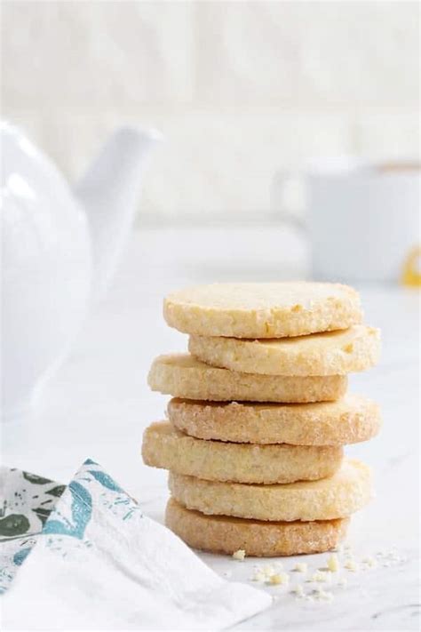 Orange Shortbread Cookies - My Baking Addiction