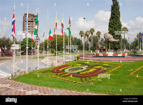 Plaza de las Banderas, Cochabamba, Bolivia Stock Photo - Alamy