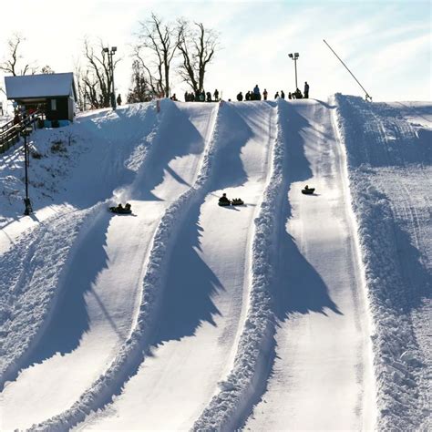 8 of The Best Snow Tubing Hills in Ontario – Active Parents