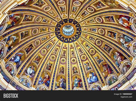 Michelangelo Dome Image & Photo (Free Trial) | Bigstock