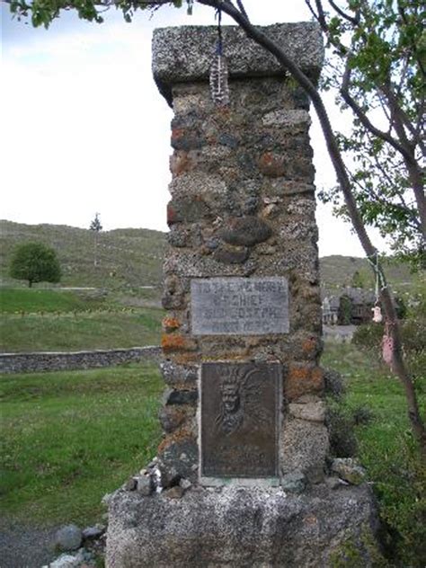 Old Chief Joseph's grave, Joseph - Picture of Joseph, Oregon - TripAdvisor