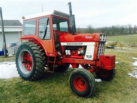 IH 1066 | International tractors, International harvester tractors, Farmall