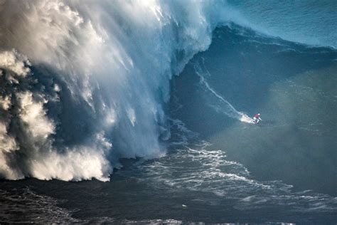 Maya Gabeira sets new Guinness World Record for the largest wave surfed ...