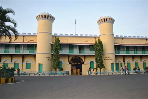 File:Front View of Cellular Jail, Port Blair.JPG - Wikimedia Commons