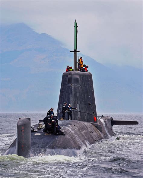 Royal Navy Submarine HMS Astute Returns to HMNB Clyde : r/submarines