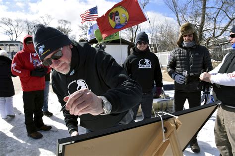 Move over curling, Wauconda’s Winterfest features burling tourney; ‘This is my next best option ...