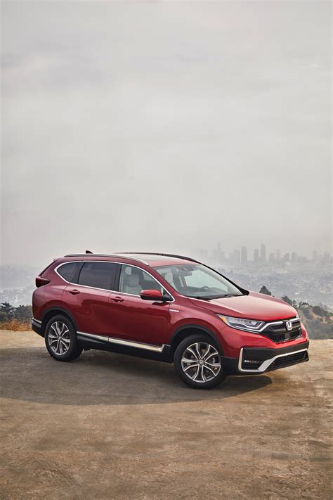 2020 Honda CR-V Hybrid Isn't As Efficient As the Hybrid Toyota RAV4 ...