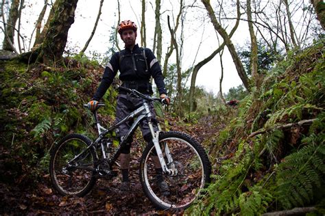 UK Enduro Bike Checks - Pinkbike