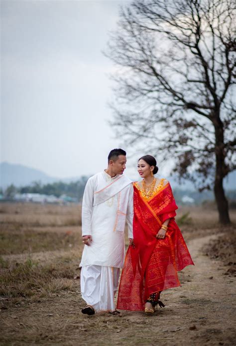 Traditional Dress of Manipur with Pictures [For Men & Women] - India's ...