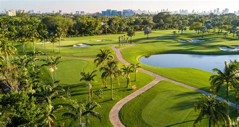 Top Five Golf Courses in Florida - Benoit Properties