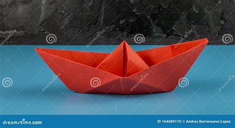 Origami paper boat stock photo. Image of journey, leave - 164689110