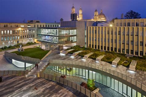 INTERSTICE Architects » USF Center for Science and Innovation and Harney Plaza Landscape