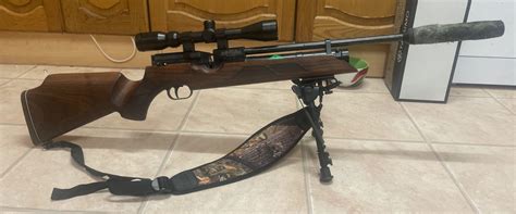 Weihrauch hw100 with hunting scope and Harris bipod (case included) - ShootMart