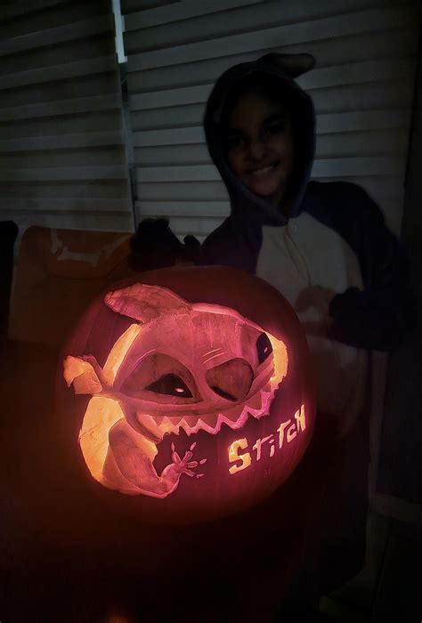 Stitch Pumpkin Carving : r/disney