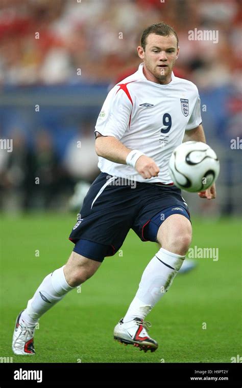 WAYNE ROONEY, ENGLAND and MANCHESTER UNITED FC, ENGLAND V PORTUGAL, 2006 Stock Photo - Alamy