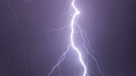 Florida is the lightning capital of the US; this is why