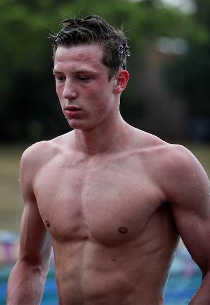 Youngest SA swimmer qualifies for Olympics | George Herald