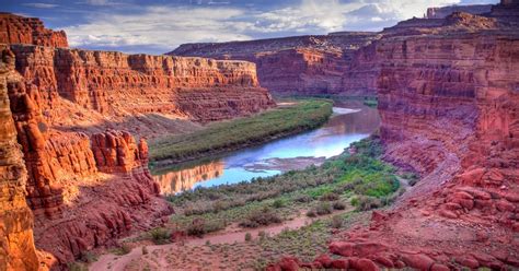 Viajero Turismo: Descubre el Parque Nacional Canyonlands en Estados Unidos