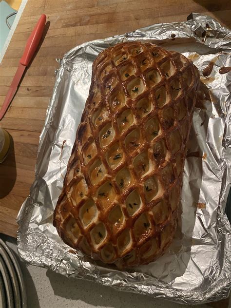 Amazing what a lattice cutter can achieve! Beef Welly. : r/FoodPorn