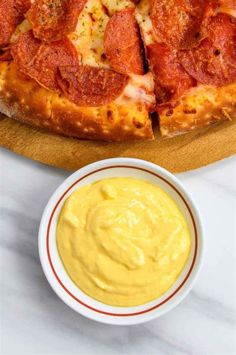 Papa John's Pizza Dough Recipe Revealed : Make Delicious Pizza at Home ...