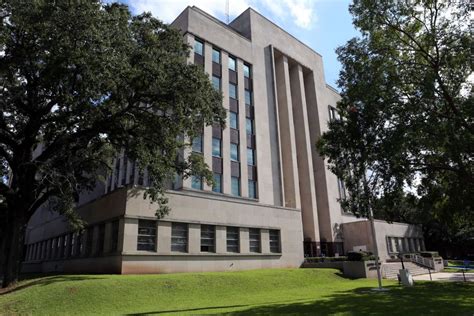 Rapides Parish Courthouse – 9th Judicial District Court