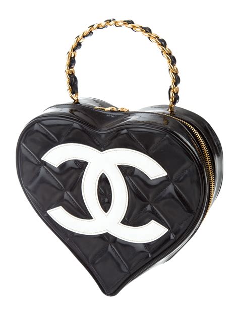 Chanel Vintage Quilted Heart Bag - Handbags - CHA203003 | The RealReal