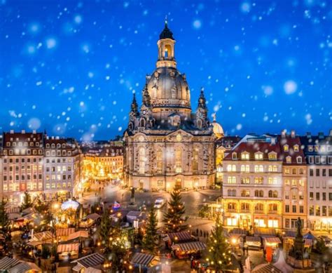 Weihnachtsmarkt an der Frauenkirche in Dresden: Der traditionelle Markt