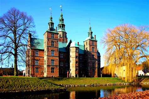 loveisspeed.......: Rosenborg Castle or Rosenborg Slot is a renaissance ...