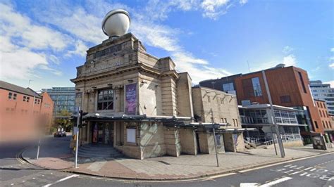 Pryzm: Nottingham nightclub joins boycott over needle spiking concerns - BBC News