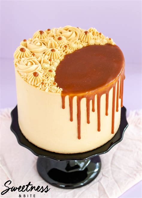 Rich, dark caramel mud cake made using real caramel sauce. This is ...