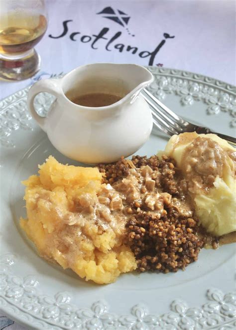 Scottish Dishes, Scottish Recipes, Burns Night Menu, Haggis Neeps And Tatties, Whisky Sauce ...