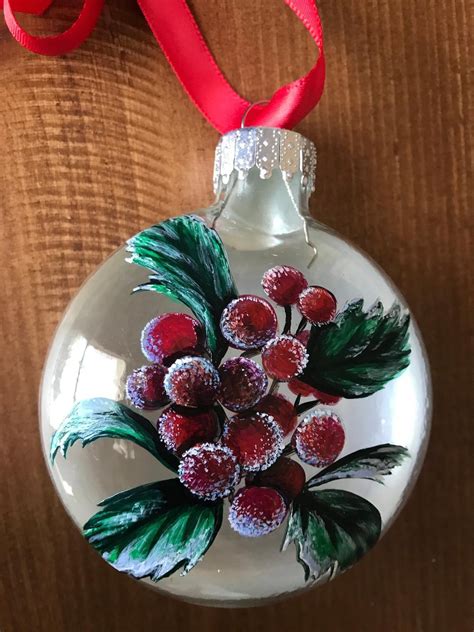 4 Tips For Choosing The Perfect Glass Christmas Ornaments For Your Tree – Craftsmumship