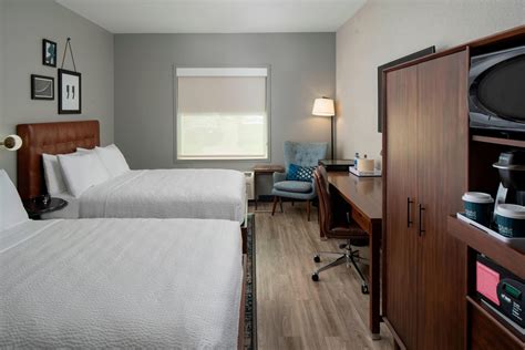 Arlington, Texas Hotel Rooms | Four Points by Sheraton Dallas Arlington