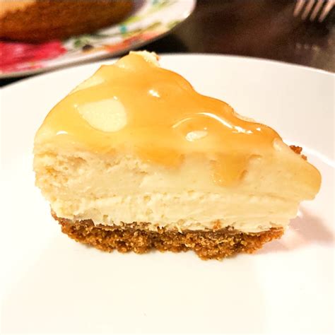 Easy Graham Cracker Crust Recipe for Cheesecake - Go Sweet Fox