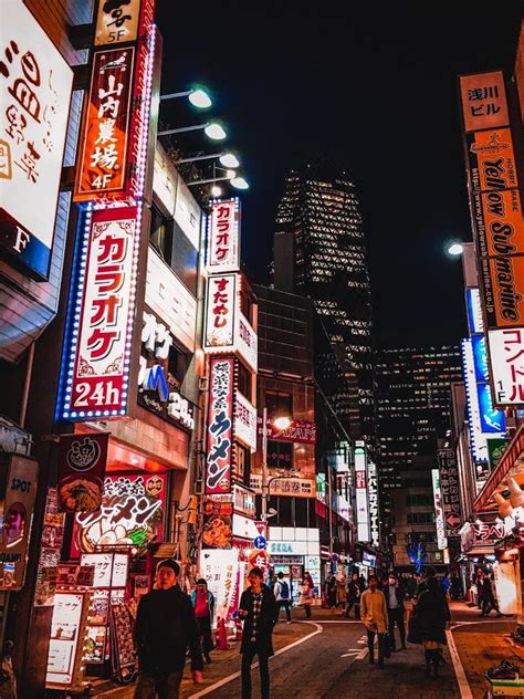 An Insider’s Guide To The Fun Tokyo Nightlife - Hortense Travel