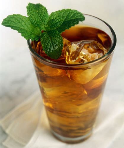 Recipe: Classic Brewed Iced Tea | LeafJoy