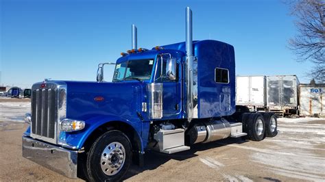 NEW BLUE 2019 389 JUST IN TODAY! - Peterbilt of Sioux Falls