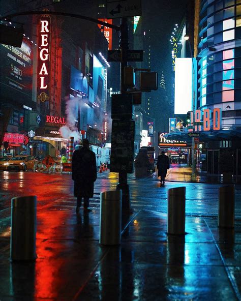 NYC with a cyberpunk feel. : Cyberpunk