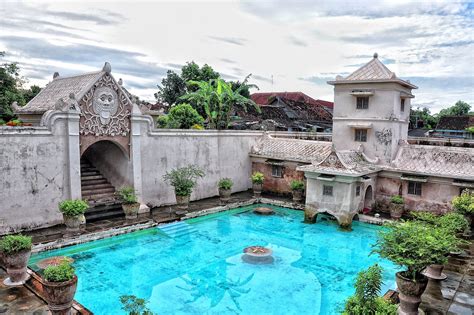 10 Tempat Wisata Yang Paling Indah dan Menarik di Yogyakarta