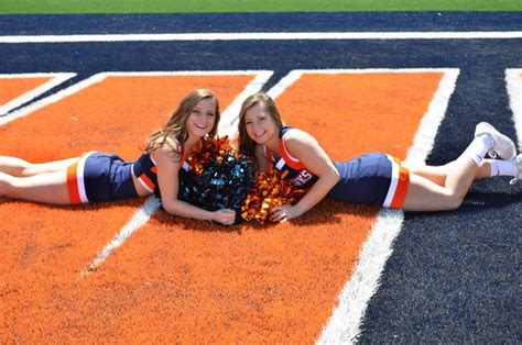 Cheerleading twins pose college senior photo | Twins posing ...