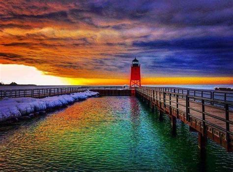 Charlevoix, MI lighthouse | Michigan travel, Charlevoix michigan, Charlevoix