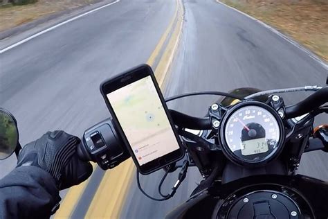 The Best Motorcycle Smartphone Mounts (2021 Edition)