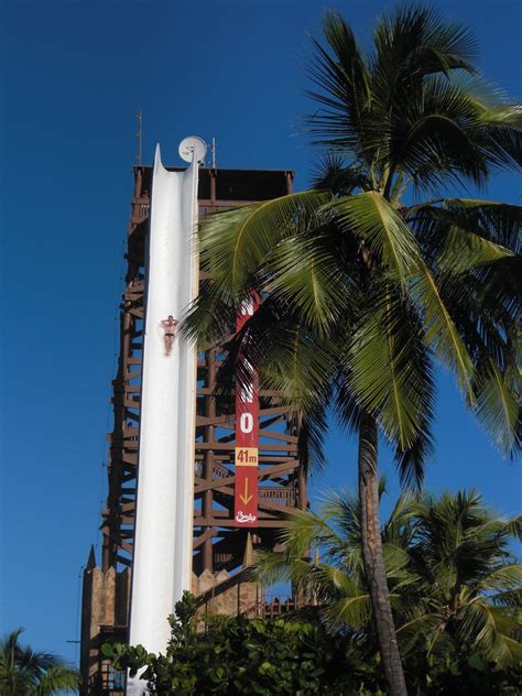 The Tallest Water Slide in the World » TwistedSifter