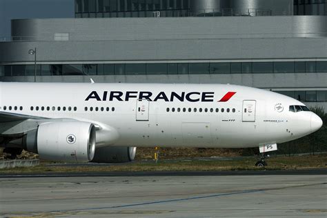 Air France To Increase Singapore-Paris Frequency To 10 A Week In May 2012