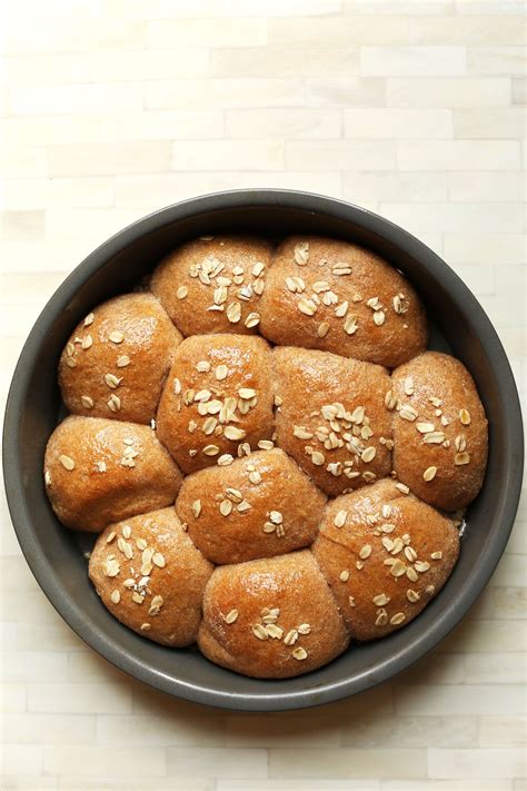 7-Ingredient Vegan Spelt Rolls | Minimalist Baker Recipes | Recipe | Recipes, Spelt bread recipe ...