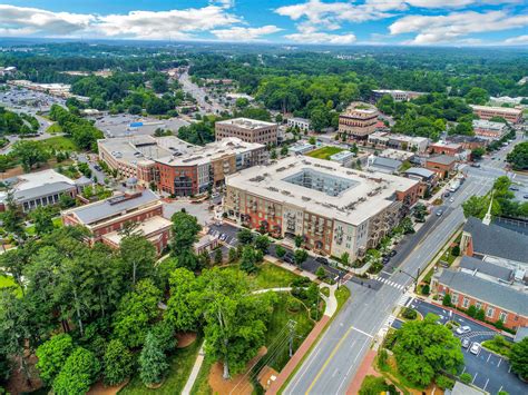 Explore Downtown Alpharetta, Georgia | Neighborhood Guide | North ...