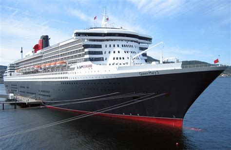 Queen Mary 2 Itinerary, Current Position, Ship Review | CruiseMapper