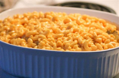 Velveeta Macaroni and Cheese Recipe - Creamy & Delicious!